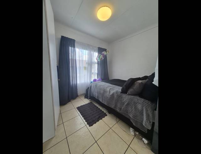2 BEDROOM APARTMENT FOR SALE IN PARKRAND